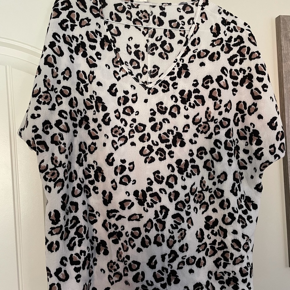Leopard Top